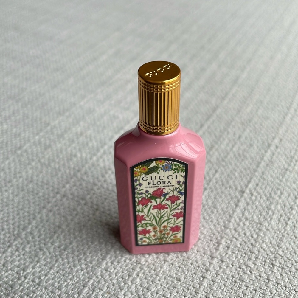 Gucci Flora Gorgeous Gardenia miniature fragrance